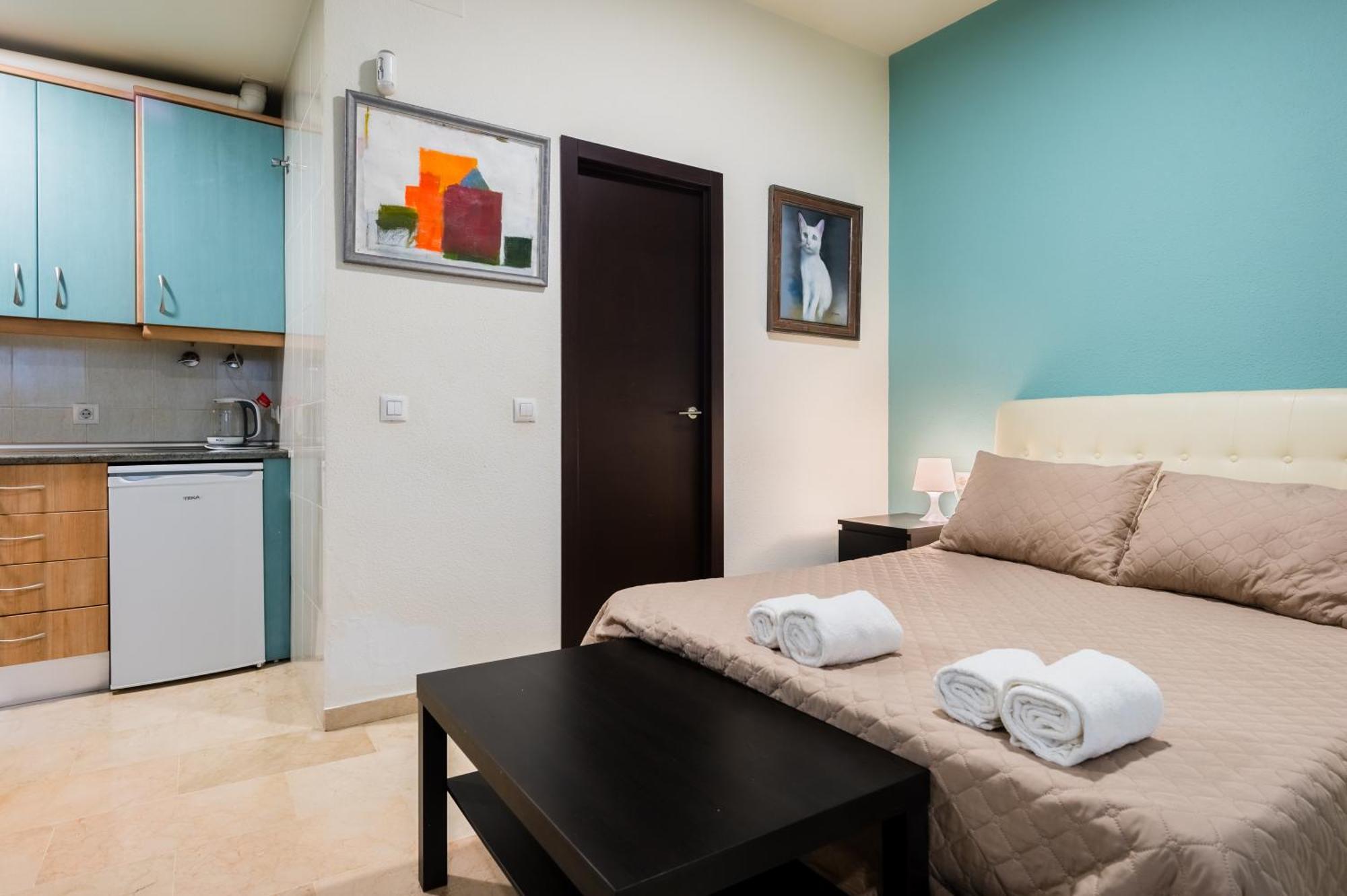 Estudio Triana Salado B Apartment Севиля Екстериор снимка