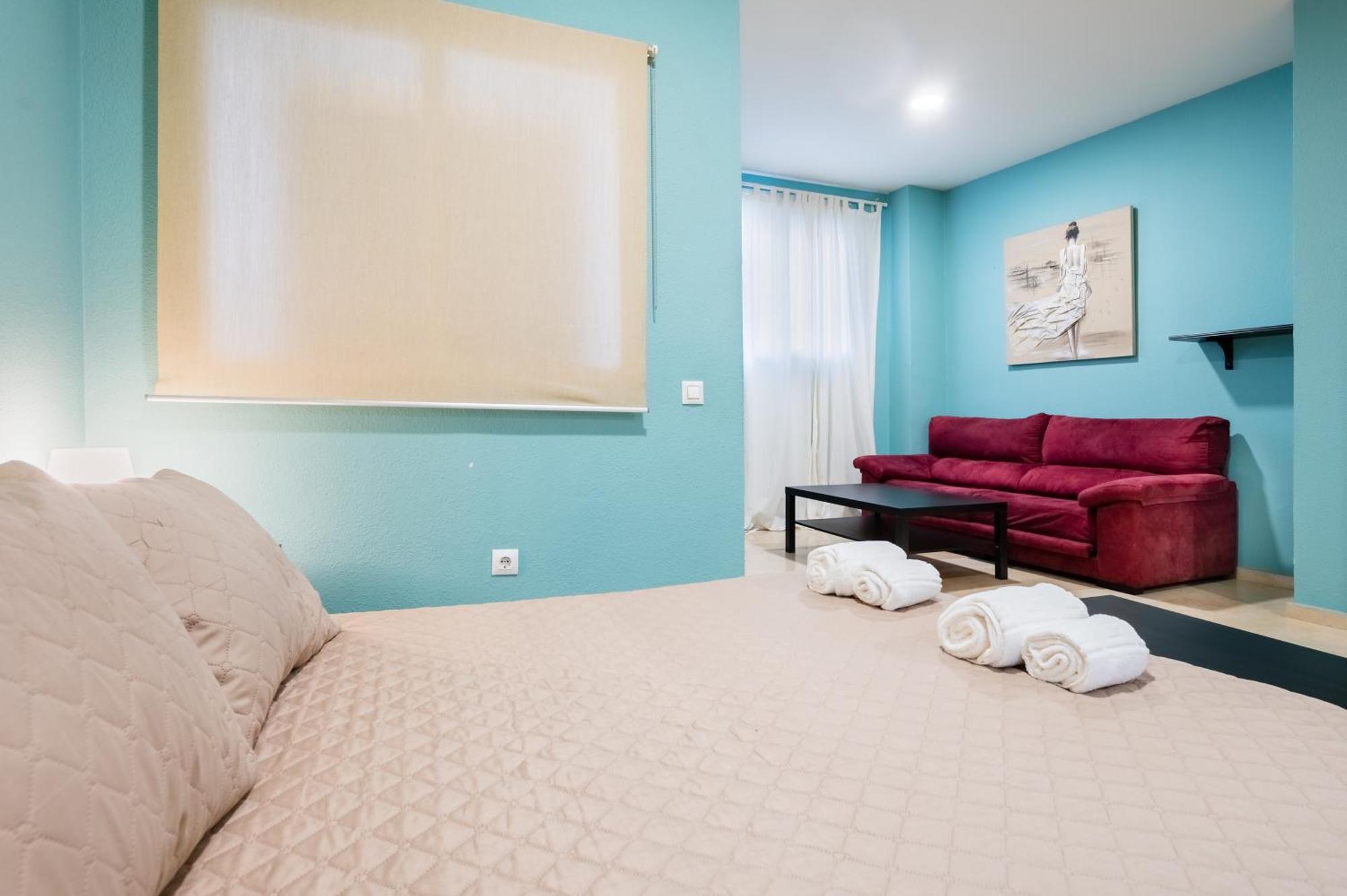 Estudio Triana Salado B Apartment Севиля Екстериор снимка