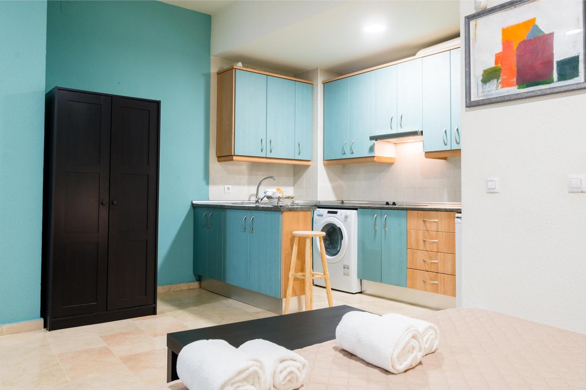 Estudio Triana Salado B Apartment Севиля Екстериор снимка